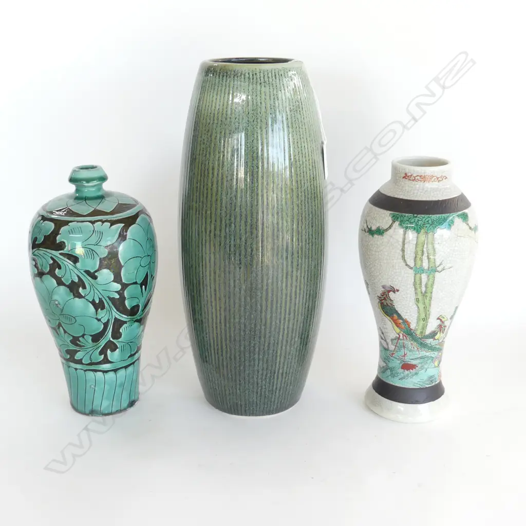 3 GREEN VASES H.360mm (1 REPAIRED) Image 1++