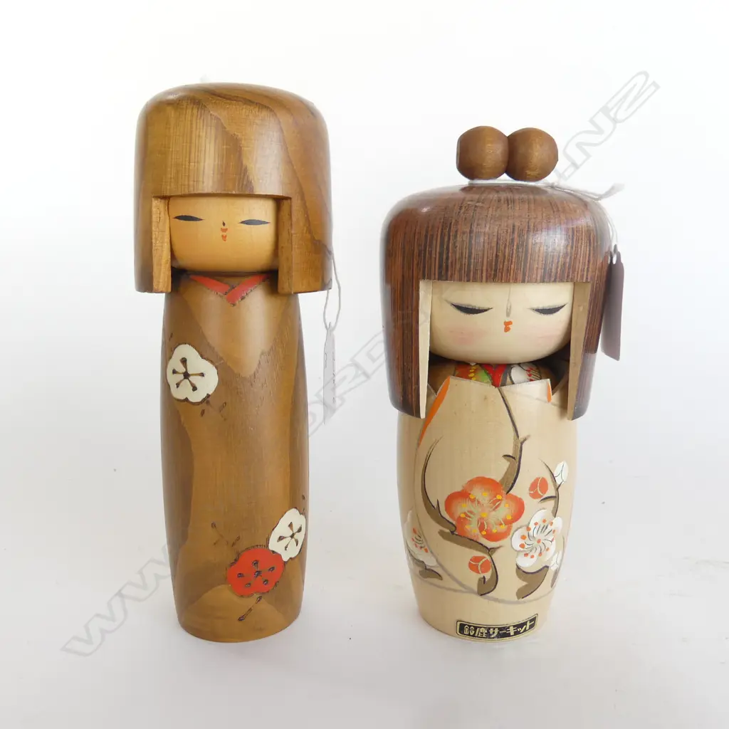 PR 1960s JAPANESE KOKESHI DOLLS, red stamp to base, H.180mm Image 1++