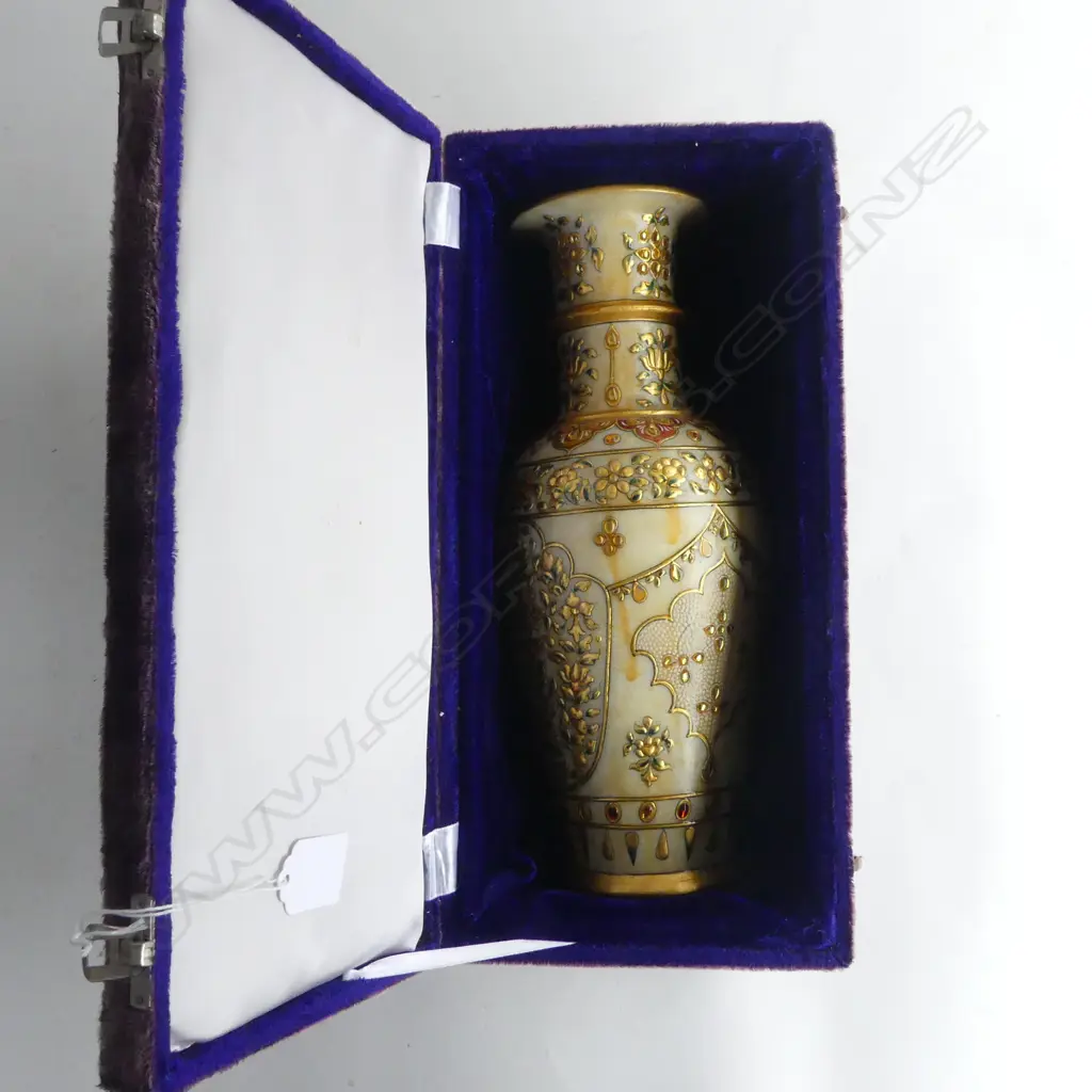 INDIAN STONE VASE, GOLD DECORATION H.310mm, BOXED Image 1++