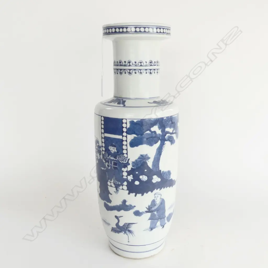 ORIENTAL B/W VASE H.400mm Image 1++