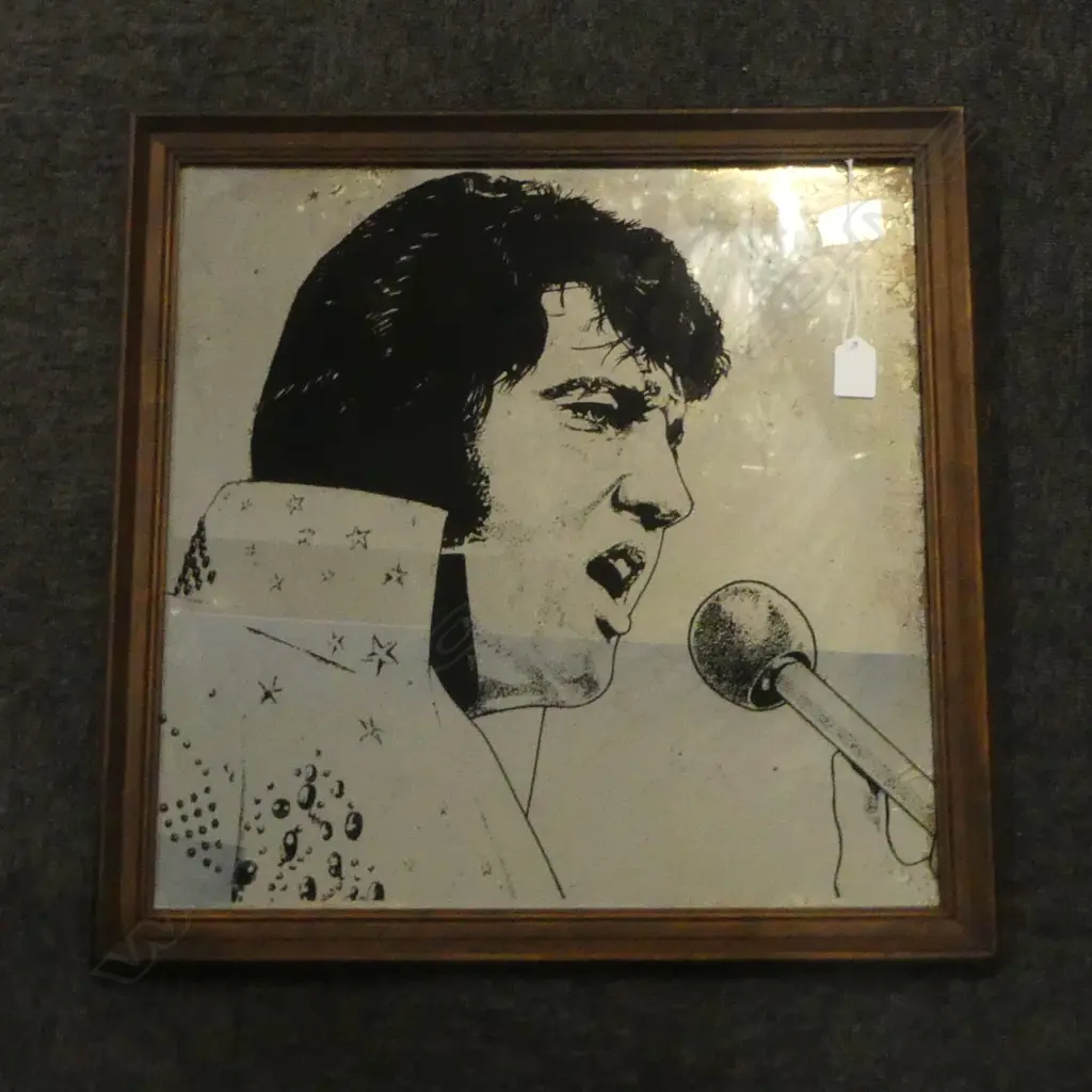 ELVIS MIRROR 505x505mm Image 1++