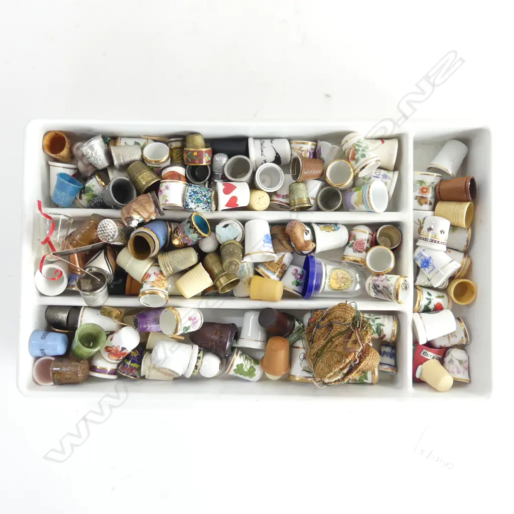 ASST. THIMBLES, MOSTLY CERAMIC Image 1++