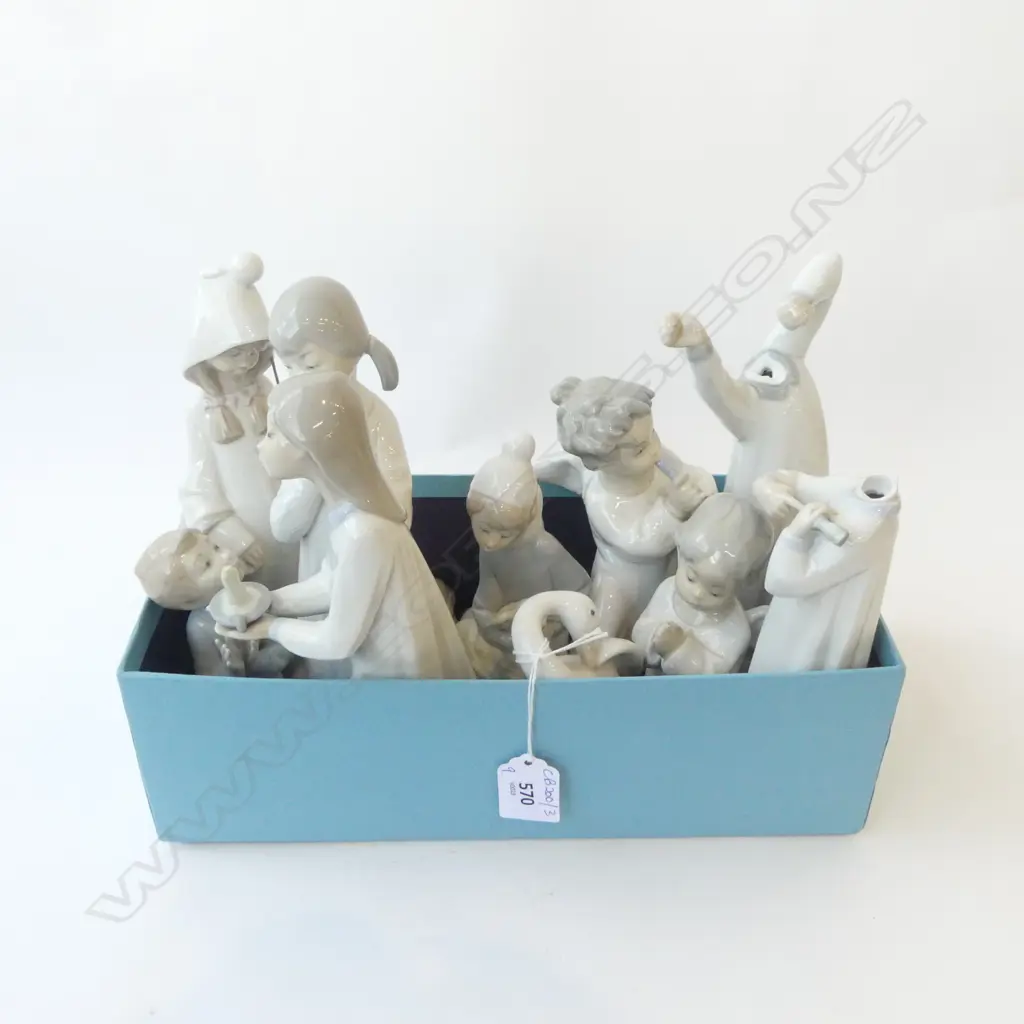 9 PCES LLADRO, FAULTS Image 1++