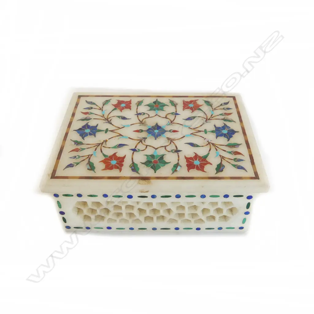 INDIAN MARBLE JEWELBOX w INLAID LID & HONEYCOMB SIDES Image 1++