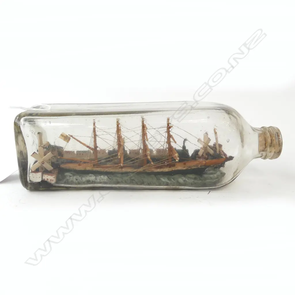 VINTAGE 4 MASTED SAILING SHIP IN BOTTLE L240MM Image 1++