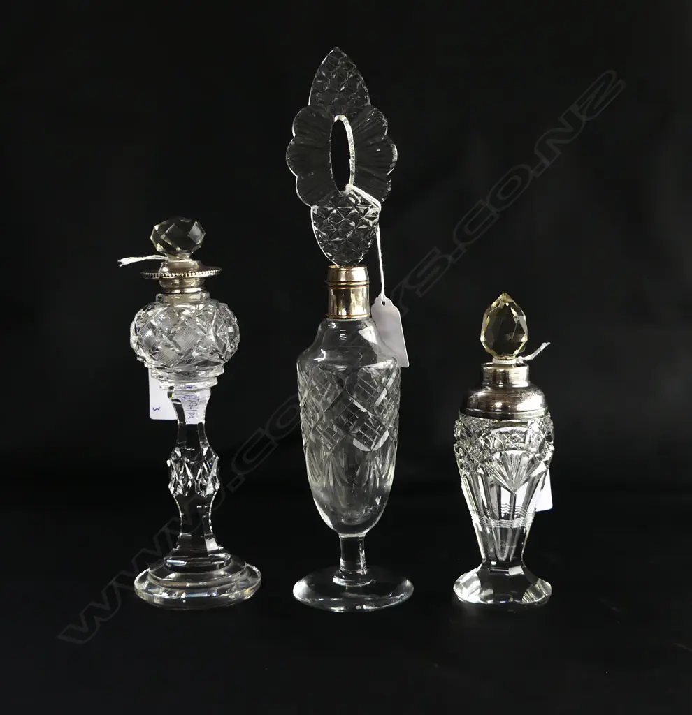 3 CRYSTAL DECO PERFUME BOTTLES TALLEST 270MM Image 1++