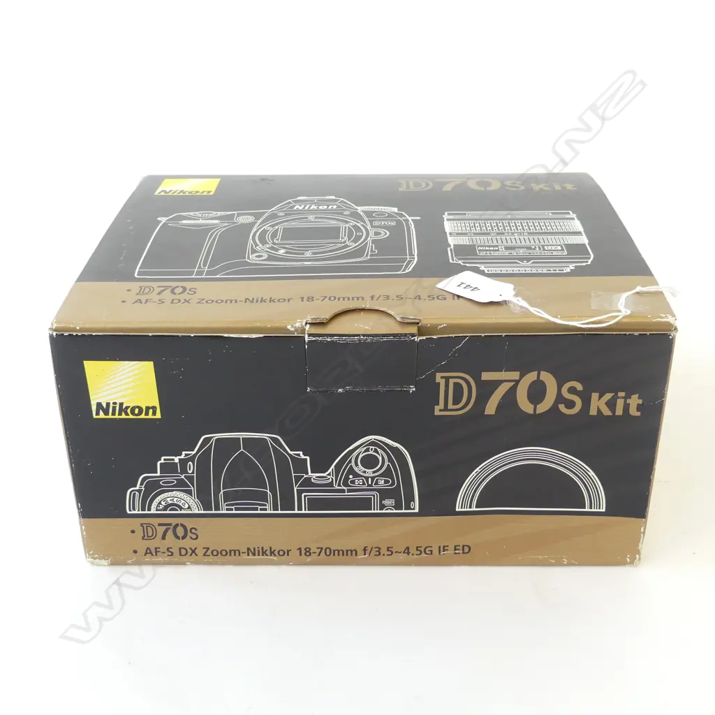 NIKON D70s CAMERA BOXED (NO CHARGER) Image 1++