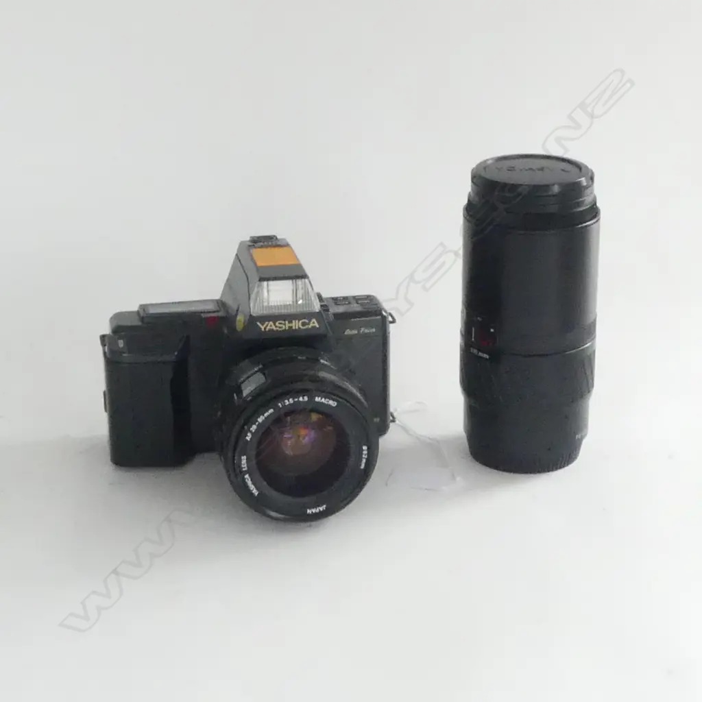 YASHICA 230-AF CAMERA & LENS Image 1++