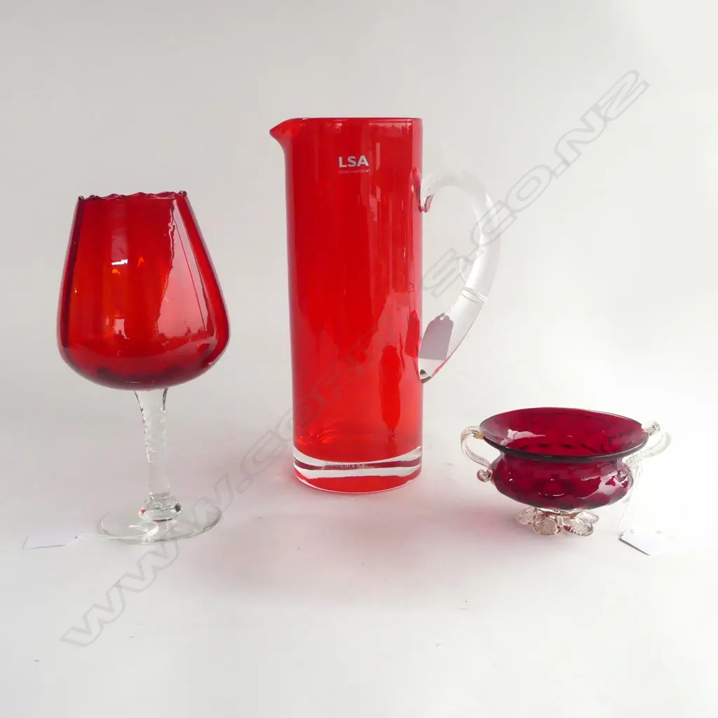 3PC RETRO COLOURED GLASS JUG H260, VASE H230 & DISH DIA 120MM Image 1++