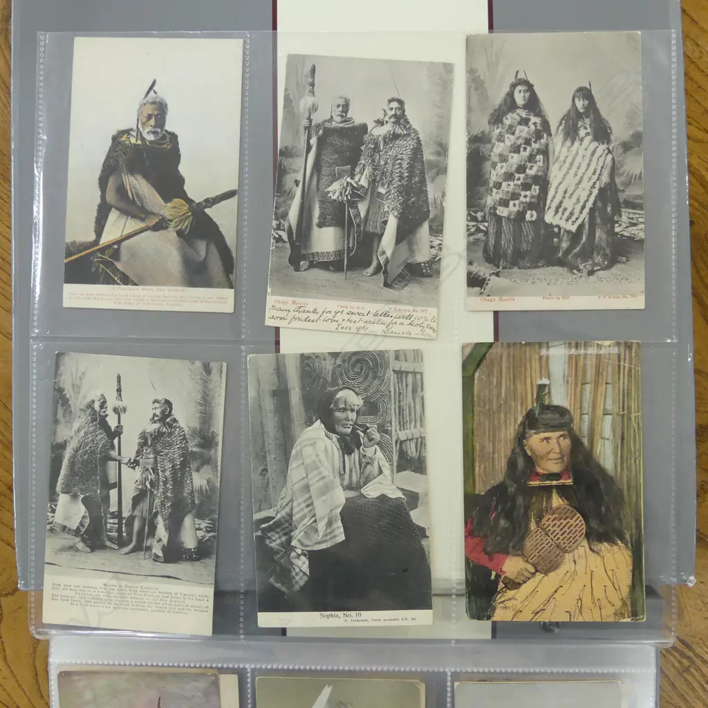 POSTCARDS MAORI / ROTORUA INTEREST, 300 APPROX Image 1++