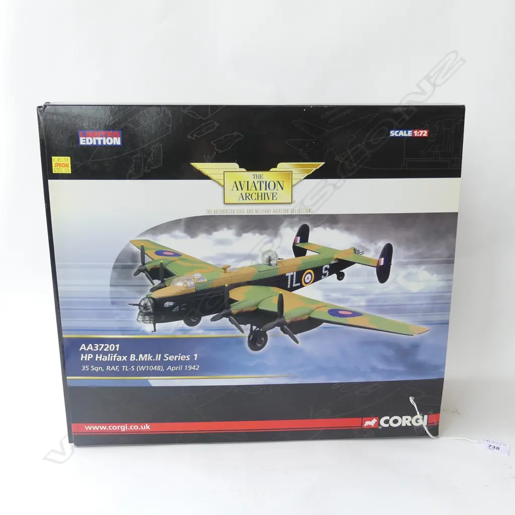 CORGI 1:72 DIE-CAST MODEL HP HALIFAX B.Mk.II, BOXED Image 1++