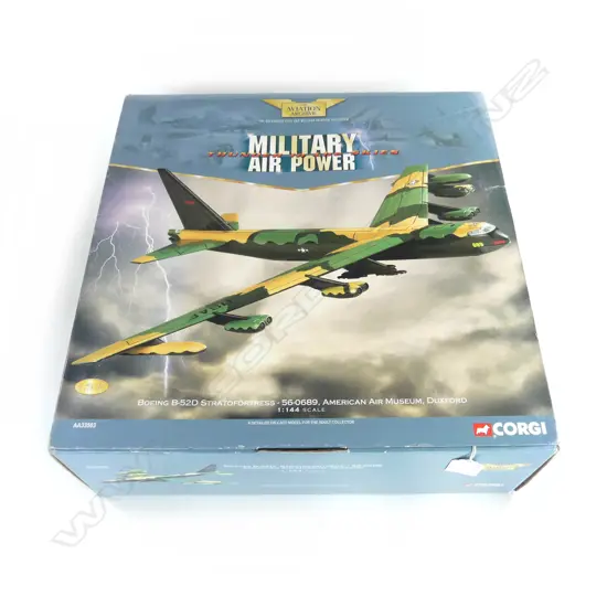 CORGI 1:144 BOEING B-52D, BOXED