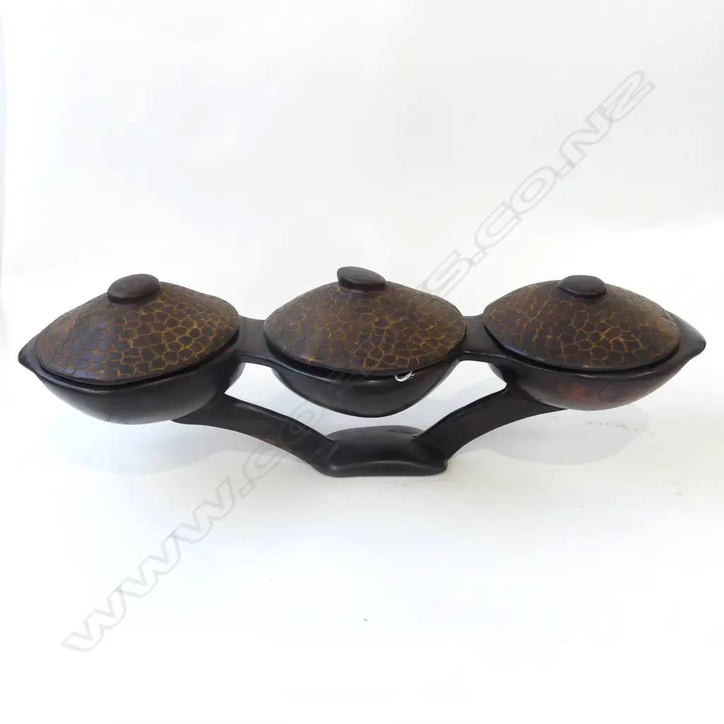 CARVED AFRICAN CENTREPIECE W600mm Image 1++