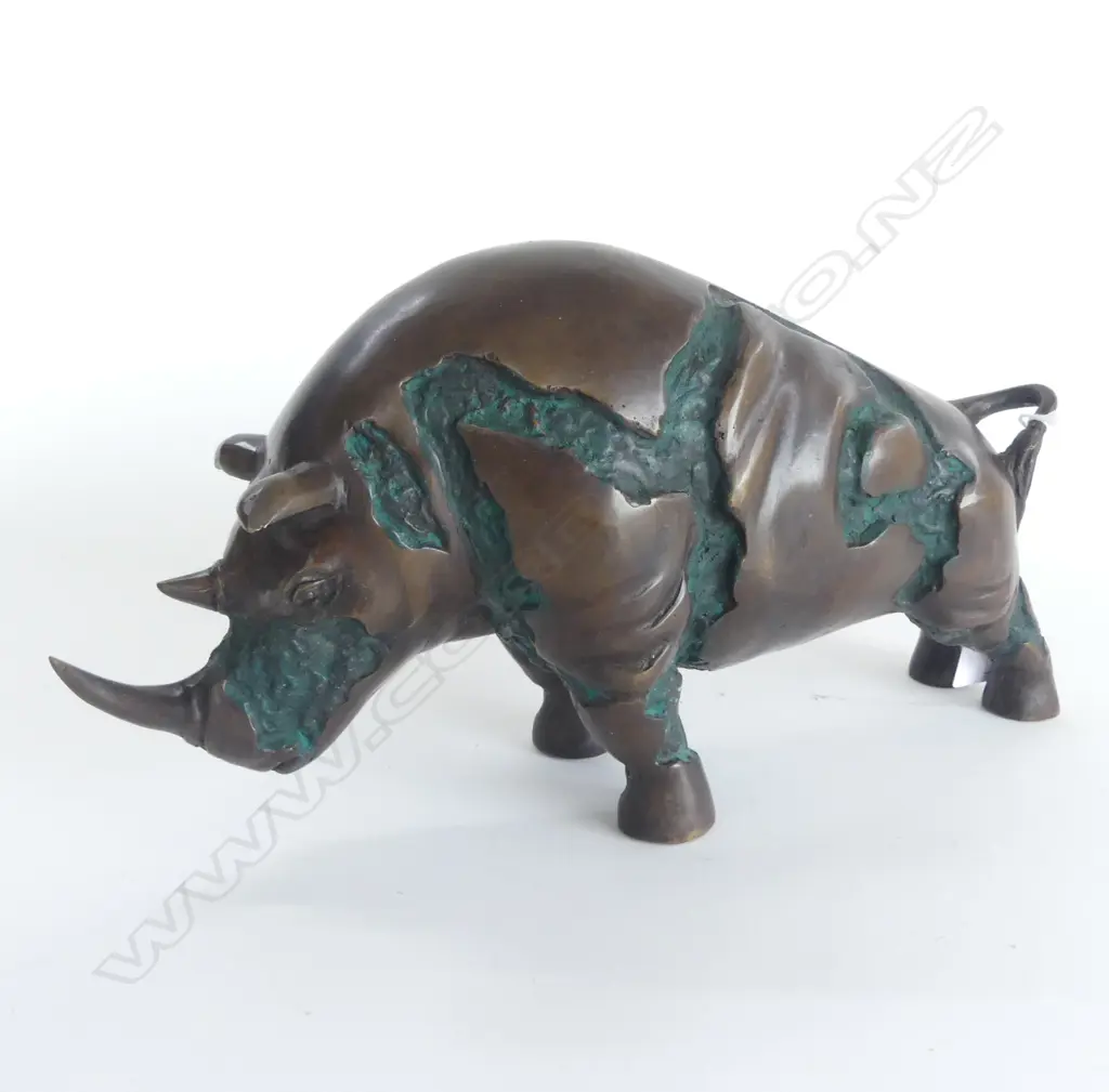 BRONZE RHINO L.355mm Image 1++