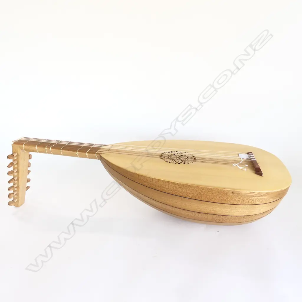 LUTE L.710mm Image 1++