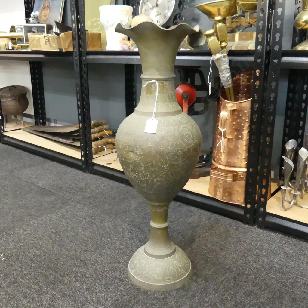 BRASS FLOOR VASE H.605mm Image 1++