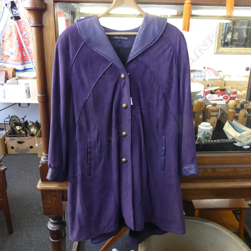 CAROLINE MOORE PURPLE SUEDE JACKET SIZE 12 Image 1++