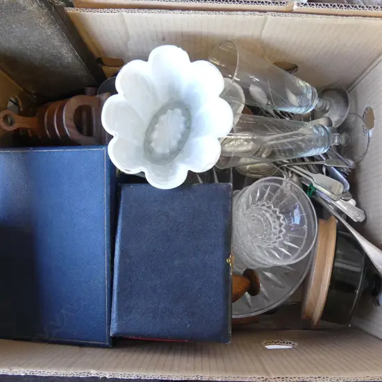 ASST. EP, CUTLERY (SOME BOXED), JELLY MOLDS ETC