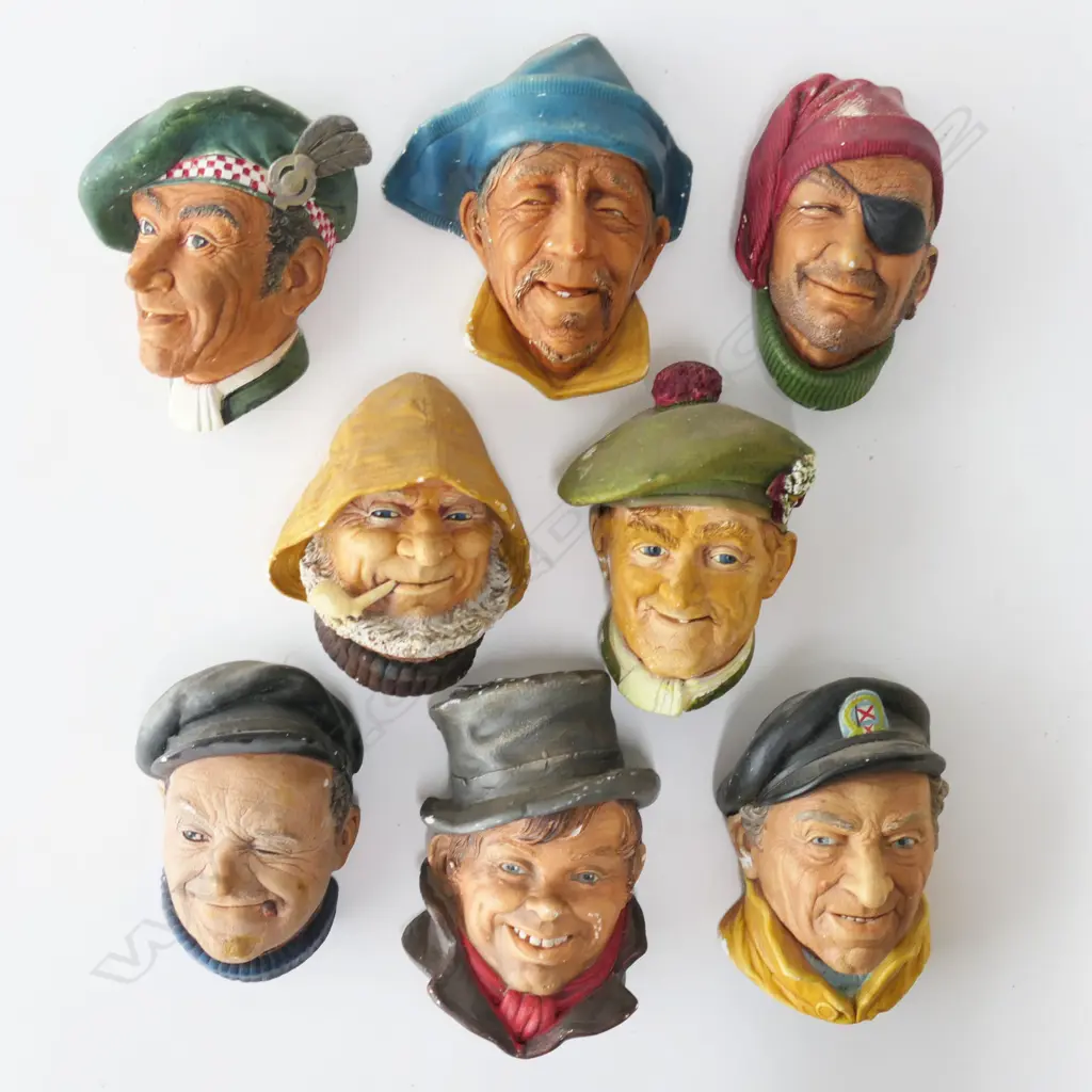 8 BOSSONS HEADS H.155mm men in hats Image 1++
