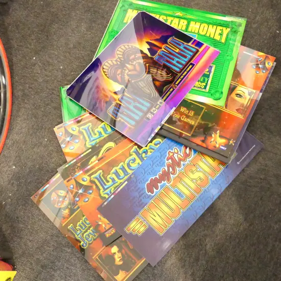 11 DISCONTINUED POKIE MACHINE PLACARDS