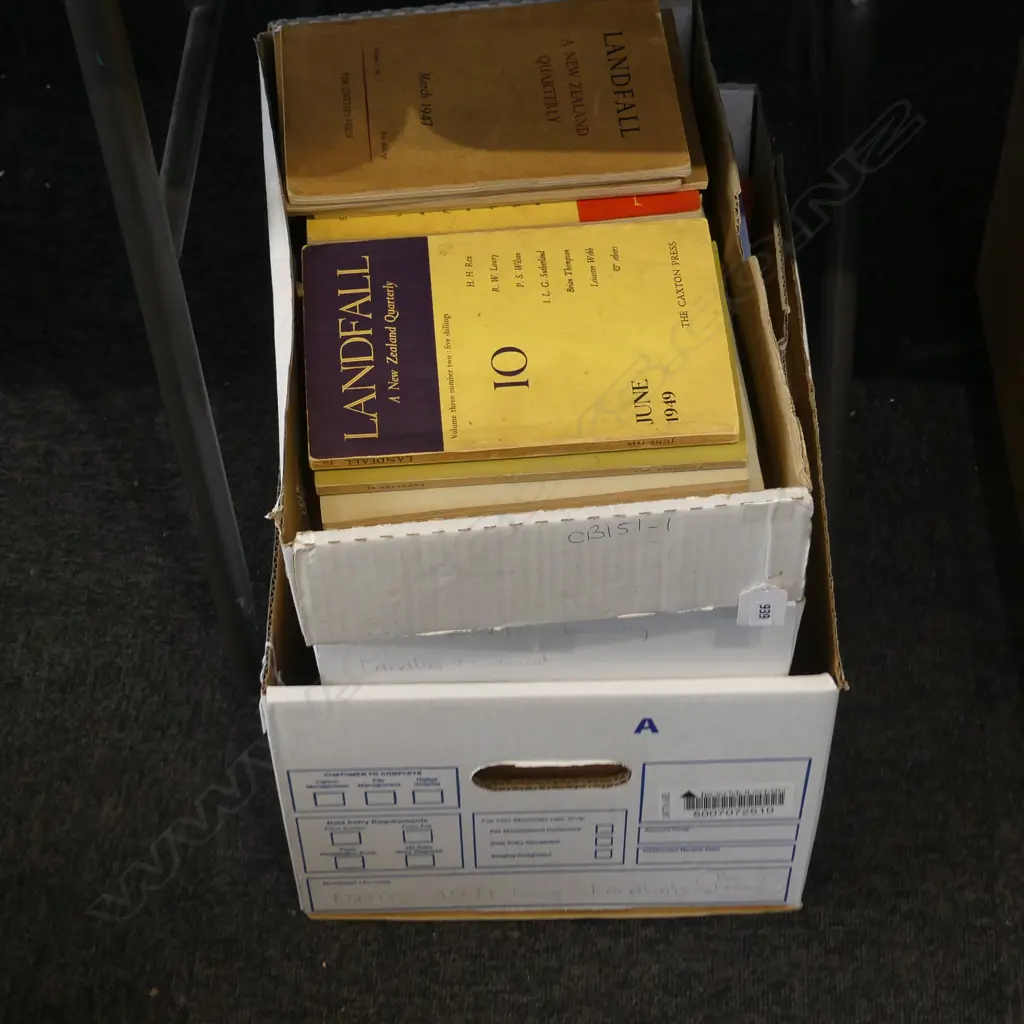 COLLECTION ASST. VINTAGE LANDFALL ARTS & LITERATURE JOURNALS Image 1++