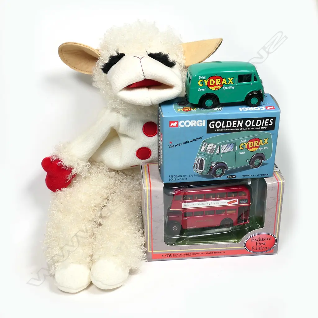 BOXED CORGI & EFE MODEL VEHICLES + 'LAMPCHOP' HANDPUPPET... Image 1++
