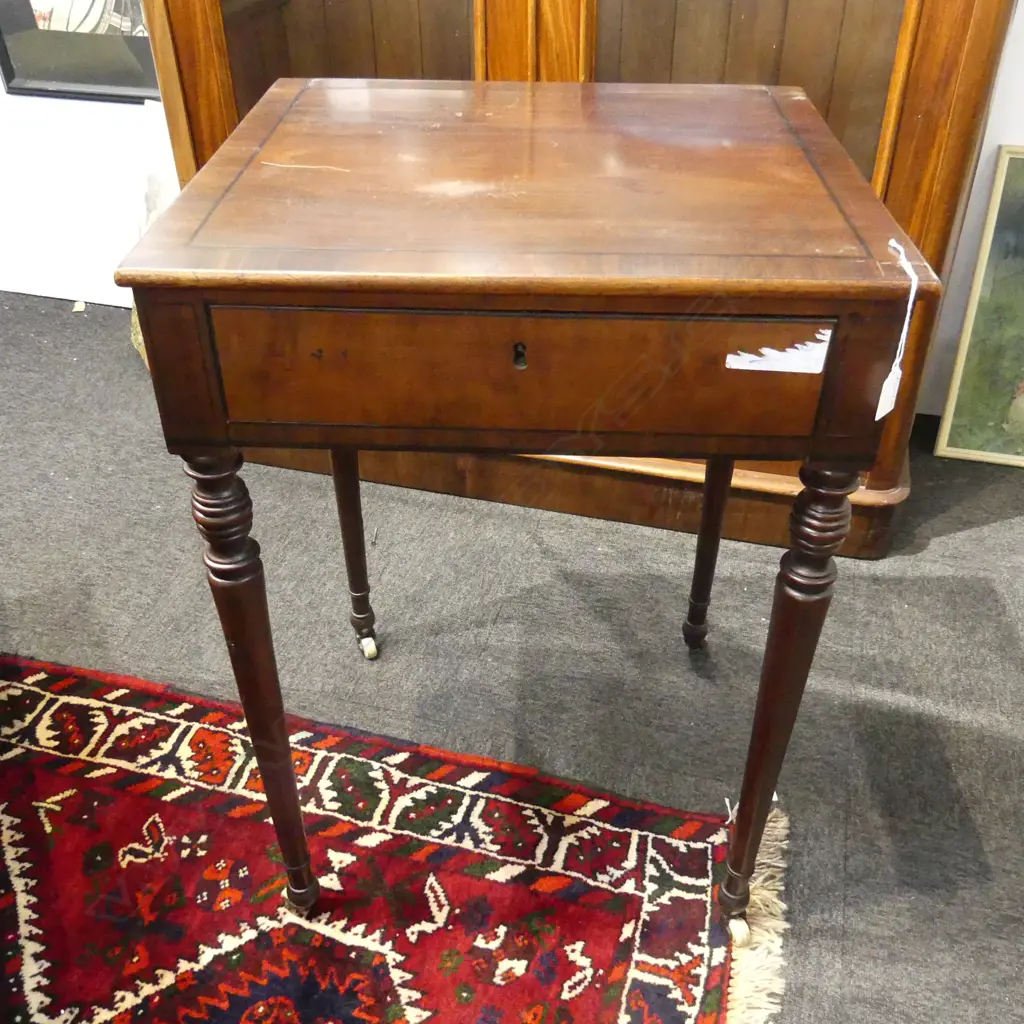 GEORGIAN MAHOGANY SIDE TABLE 525x470x760mm Image 1++