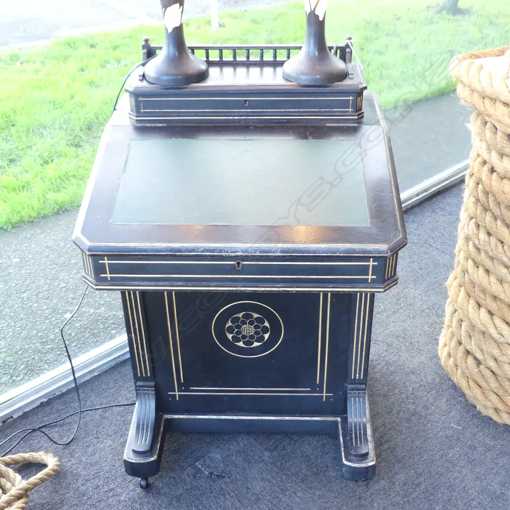 EBONISED DAVENPORT 570x550x900mm Image 1++