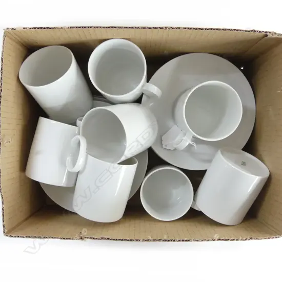 THOMAS GERMANY COFFEE MUGS & SAUCERS, 8 CUPS/7 SAUCERS