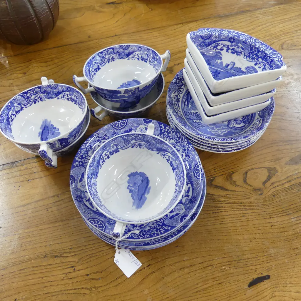 20 PCES COPELAND SPODE ITALIAN PATTERN; 5 COUPES, 6 SAUCERS, 5 BOWLS, 4 QUARTERS Image 1++
