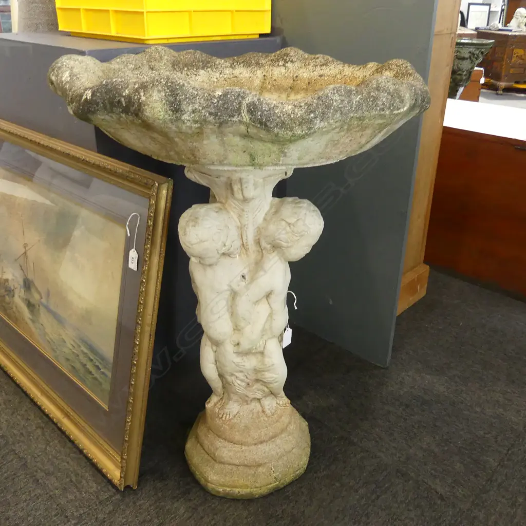 2 PART CONCRETE BIRD BATH H.770mm Image 1++
