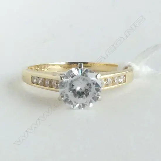 14ct YELLOW/WHITE GOLD CZ SET RING 2.5gm SIZE L