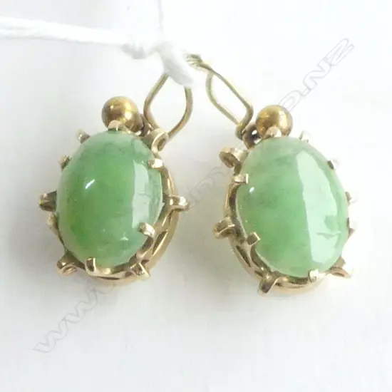PR 9ct & JADE EARRINGS 
