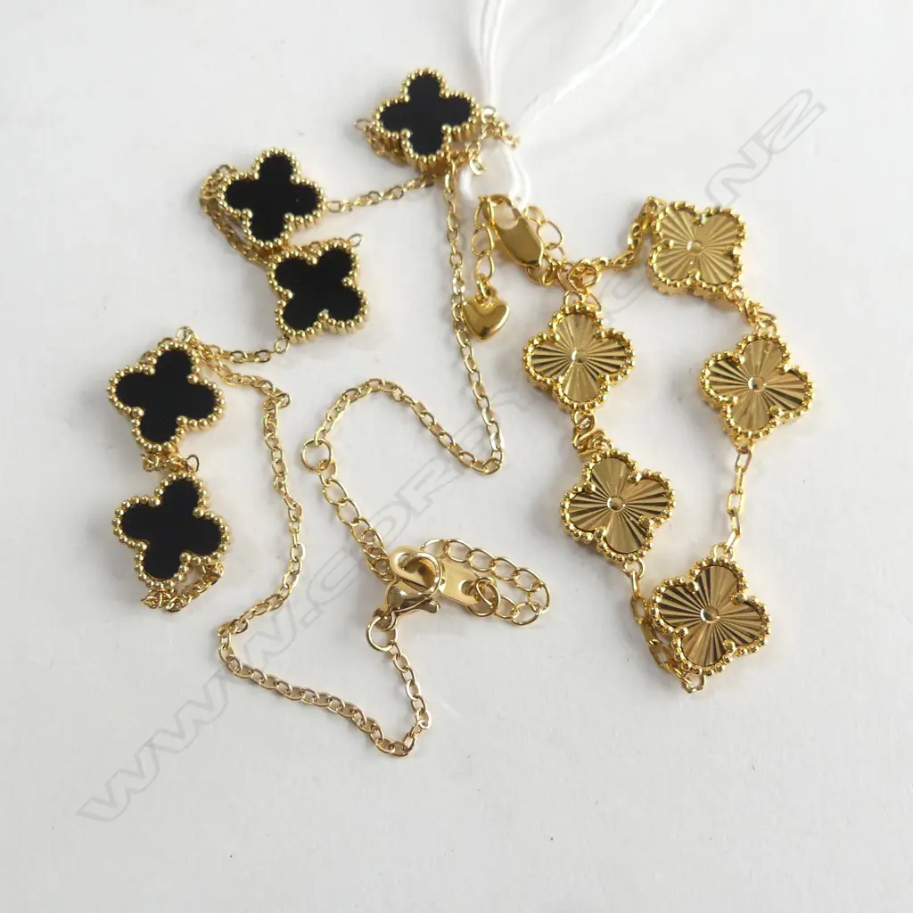 COSTUME JEWELLERY NECKLACE & BRACELET Image 1++