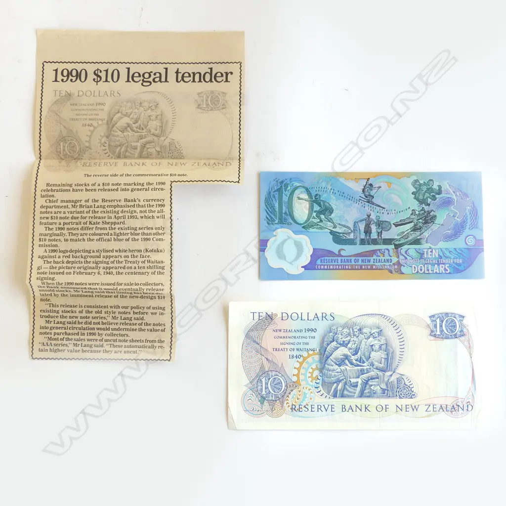 TWO NZ 10 DOLLAR COLLECTOR'S BANK NOTES Image 1++