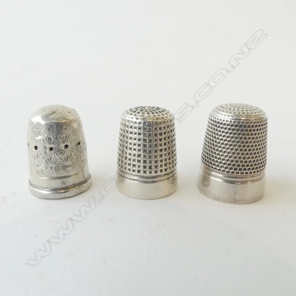 3 STG SILVER CHARLES HORNER THIMBLES CHESTER 1909 ETC   Image 1++