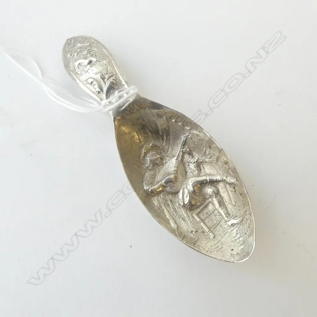 STG SILVER EMBOSSED TEA CADDY SPOON LONDON 1926 & DUTCH HALLMARKS, L.95MM Image 1++