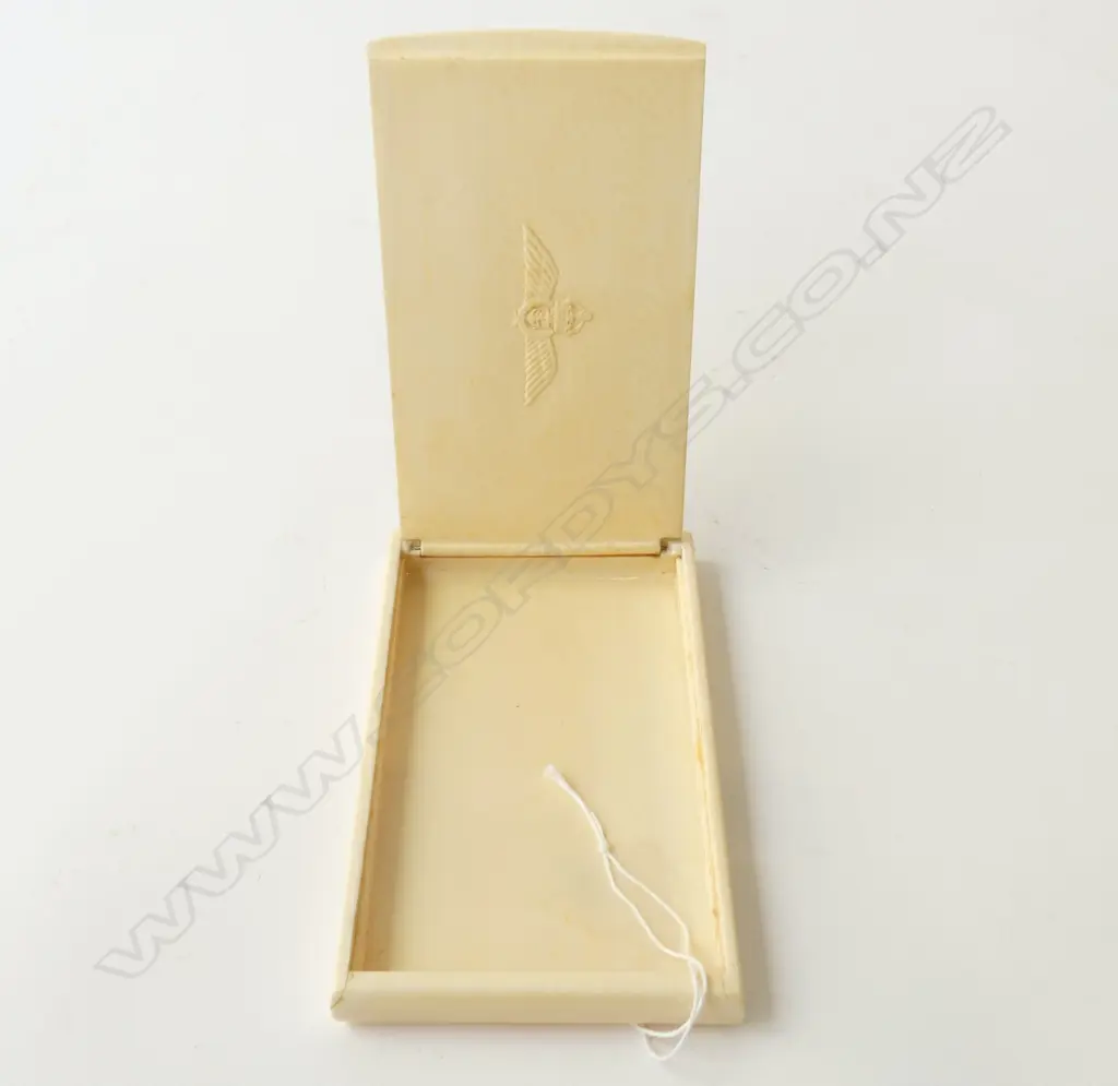 WWI IVORY CIGARETTE CASE w ROYAL NAVY AIR SERVICE WINGS 1914-18 + Image 1++