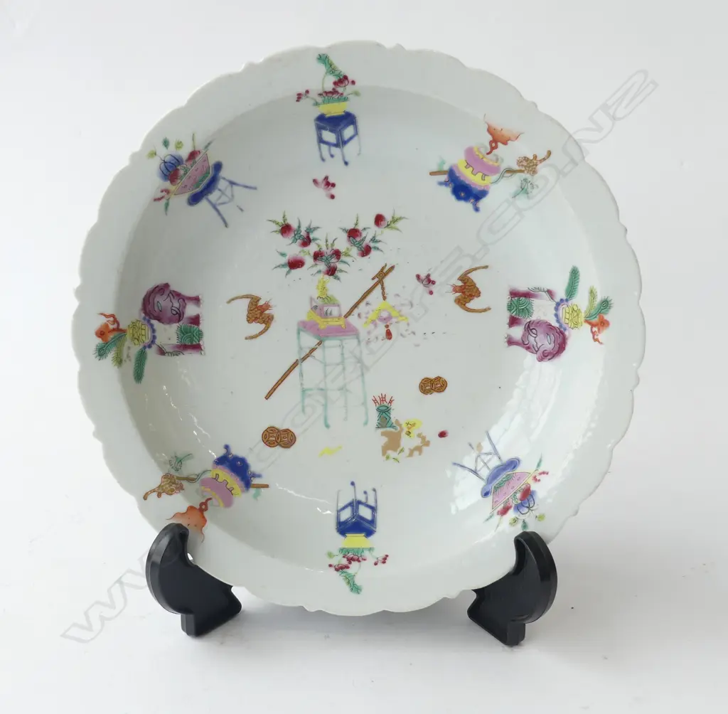 CHINESE CERAMIC BOWL 220mm dia Image 1++