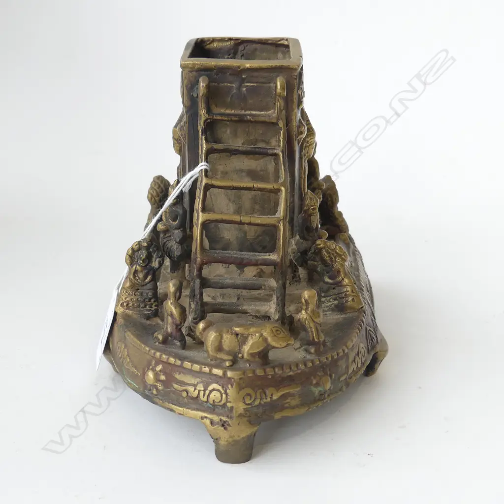 ORIENTAL METAL HOLDER H.150mm Image 1++