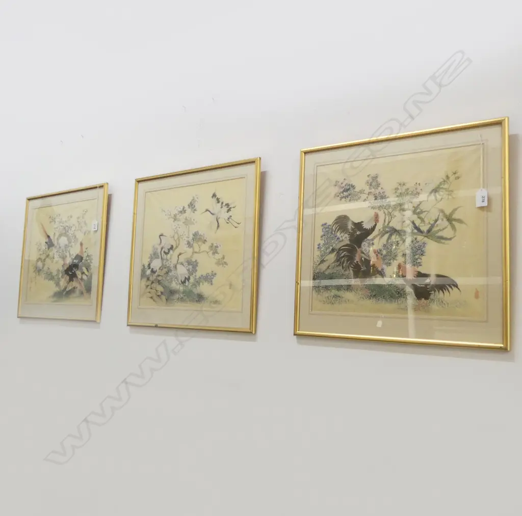 3 SIGNED ORIENTAL WC ON FABRIC, 345x380mm Image 1++