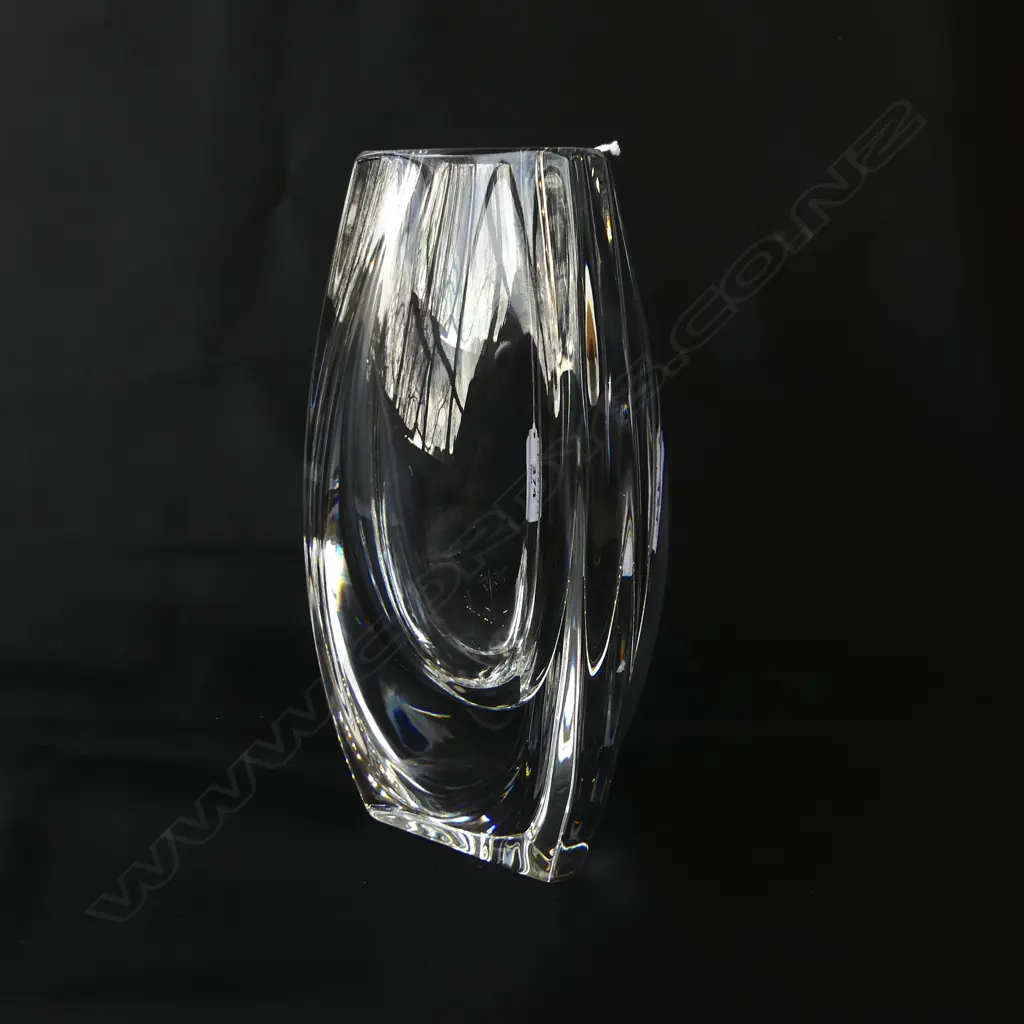 BACCARAT VASE H.195mm Image 1++