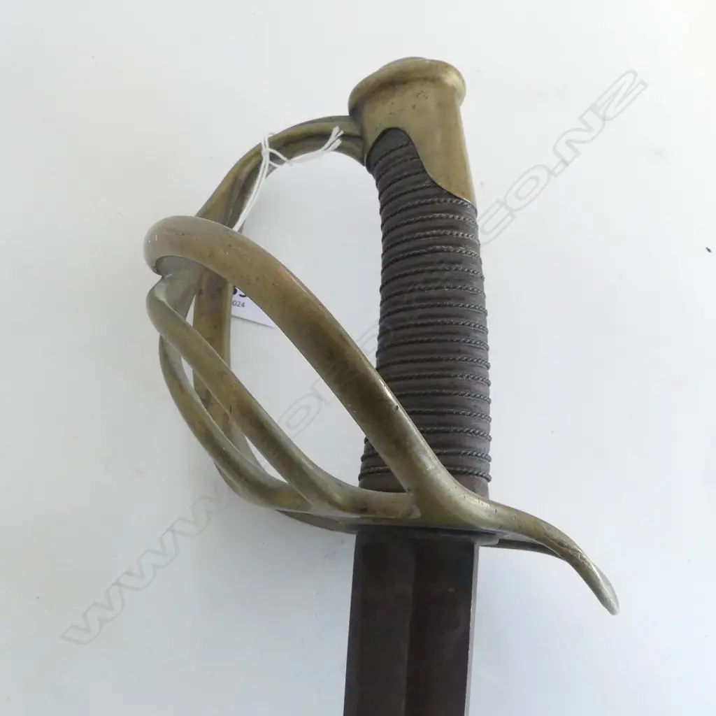 ANTIQUE SWORD L.1120mm Image 1++