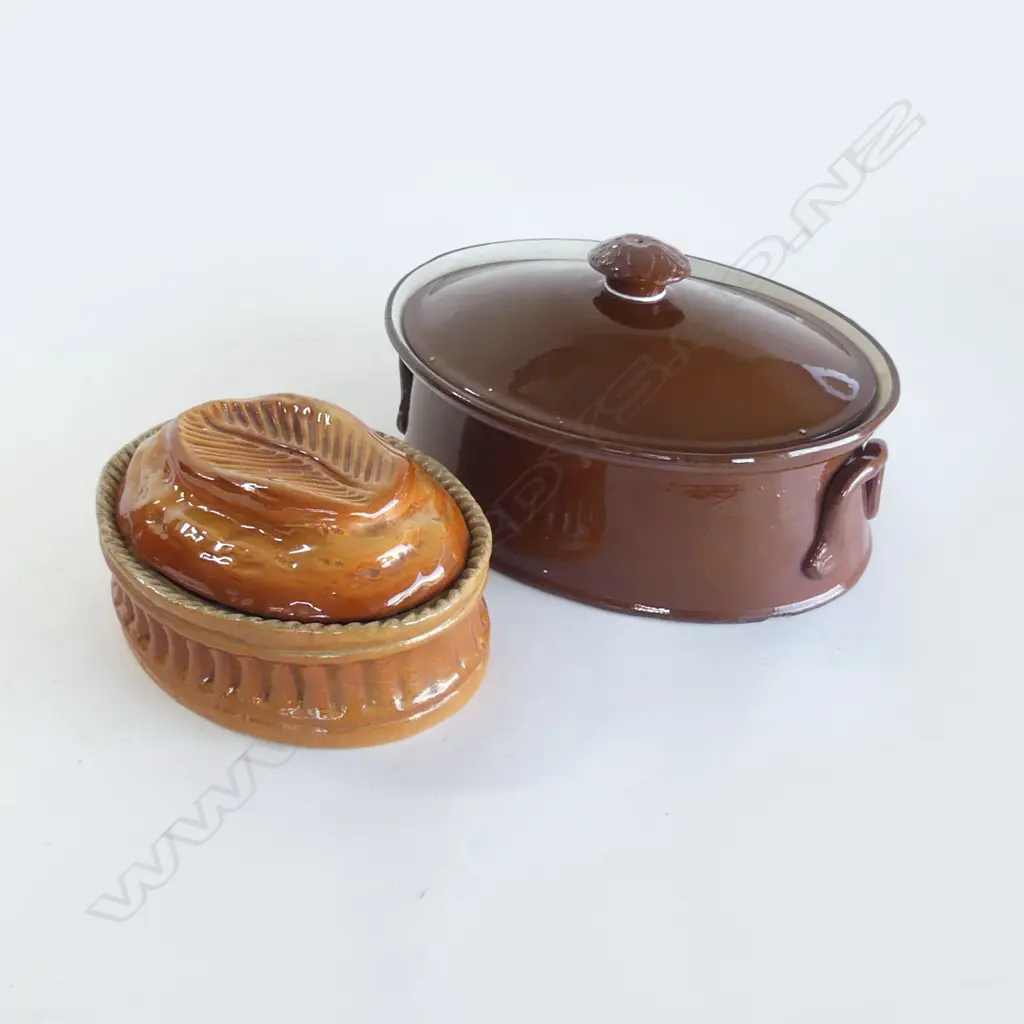 2 VINTAGE FRENCH LIDDED CASSEROLES; PILLIVUYT & SARREGUEMINES W.280mm Image 1++