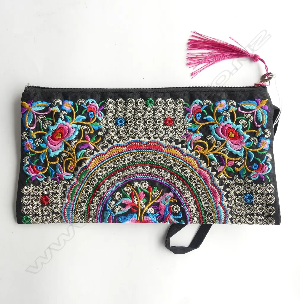 LADIES MULTI COLOURED EMBROIDERED PURSE, NEW Image 1++