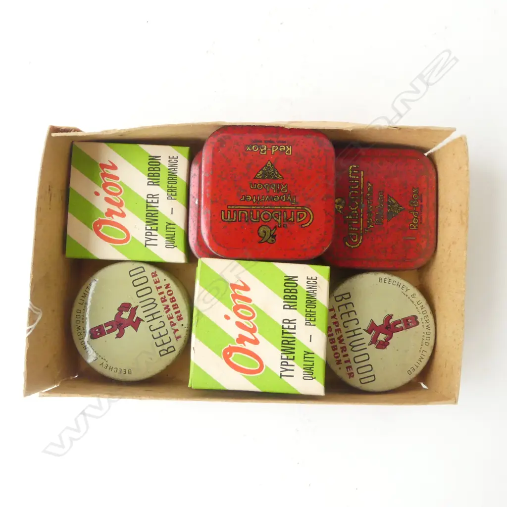 BEECHWOOD BOX OF 8 VINTAGE TYPEWRITER RIBBON UNUSED IN TINS/BOXES Image 1++
