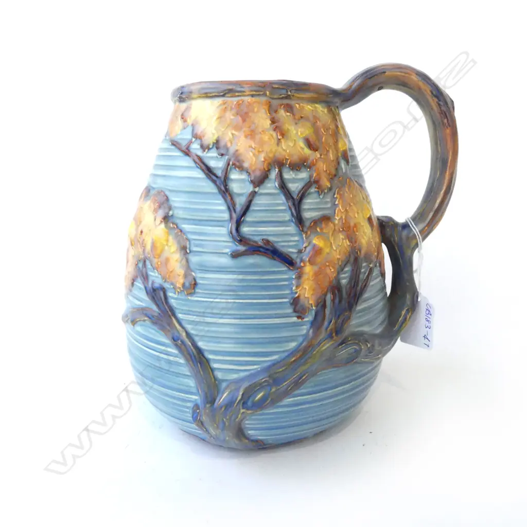 LG CARLTON WARE HANDLED VASE, H.220mm Image 1++