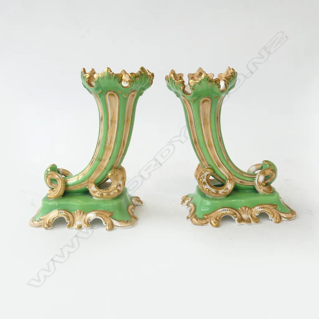PR LATE 18thC FRENCH TRUMPET VASES H.165mm old repair to one Image 1++