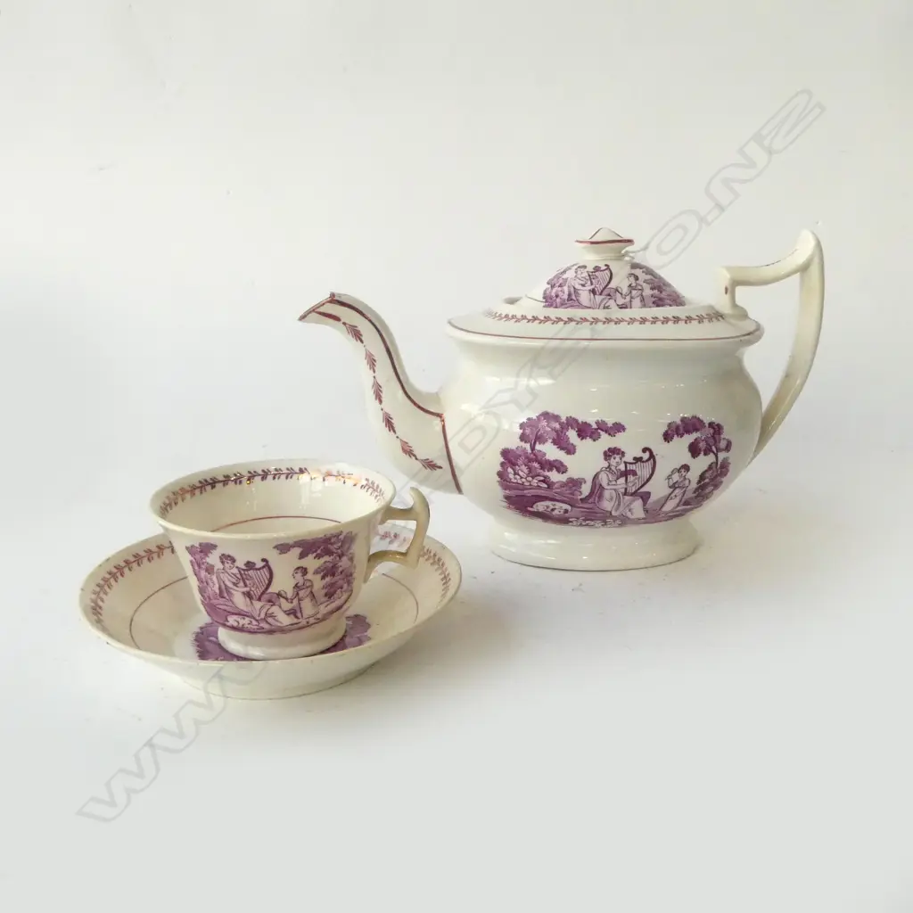 EARLY 19thC ENGLISH EARTHENWARE TEAPOT w. MATCHING C/S, C.1830 Image 1++