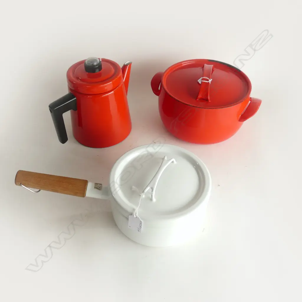 3 PCS RETRO ENAMEL COOKWARE 2 POTS 1LID WORN & COFFEE PERC H250MM Image 1++